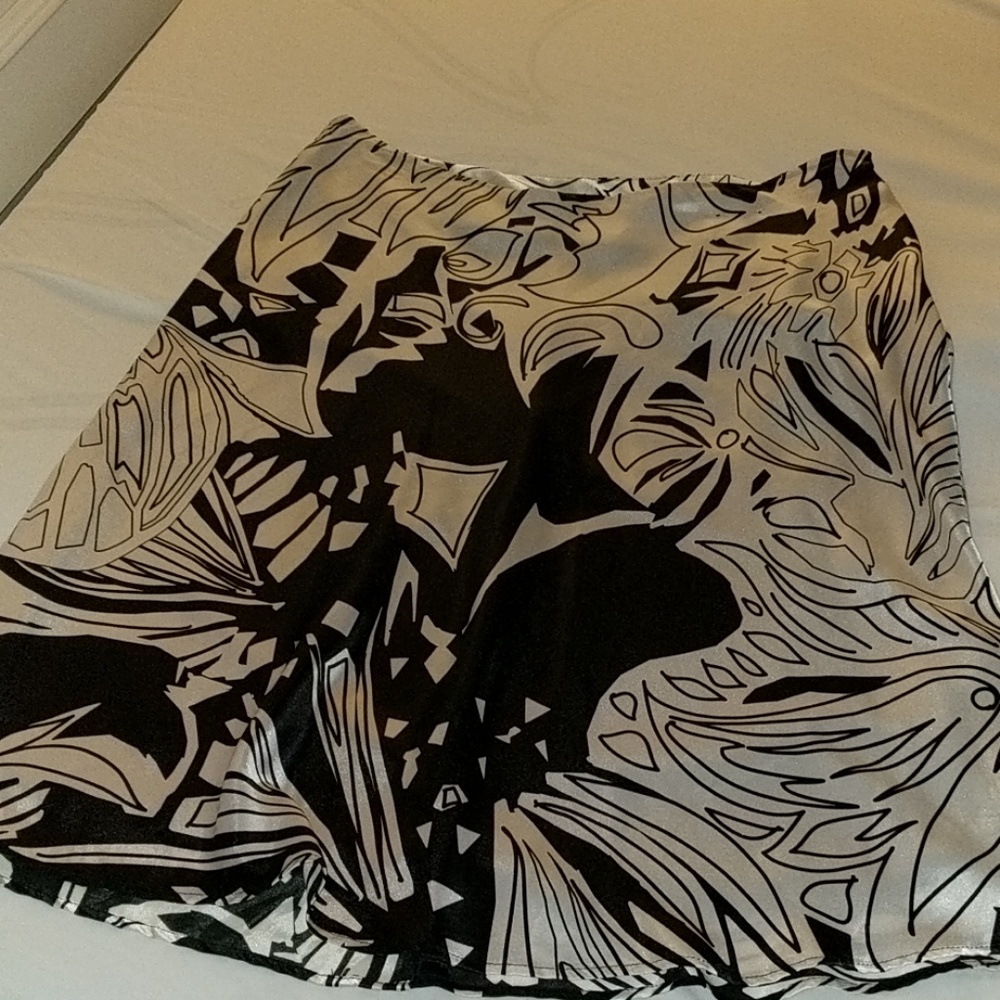 Patterned skirt